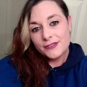 Meet your Posher, Whitney